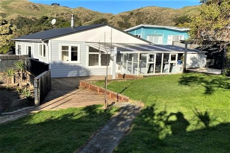 Photo of property in 141 Muri Road, Pukerua Bay, 5026