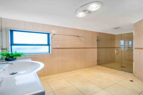 Photo of property in 22a Scott Road, Papakura, 2110