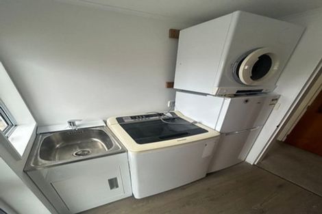 Photo of property in 84 Weka Street, Miramar, Wellington, 6022