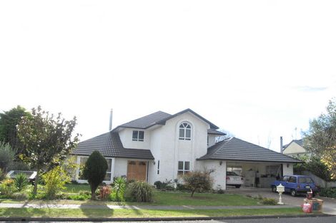 Photo of property in 72 Whiting Crescent, Greenmeadows, Napier, 4112