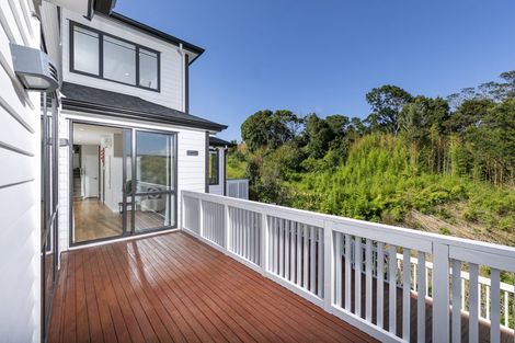 Photo of property in 8c Albany Highway, Greenhithe, Auckland, 0632
