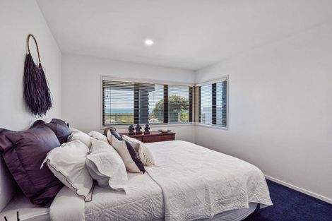 Photo of property in 32a Sunbrae Grove, Mount Maunganui, 3116