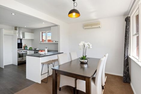 Photo of property in 16 Clipper Place, Redwood, Christchurch, 8051