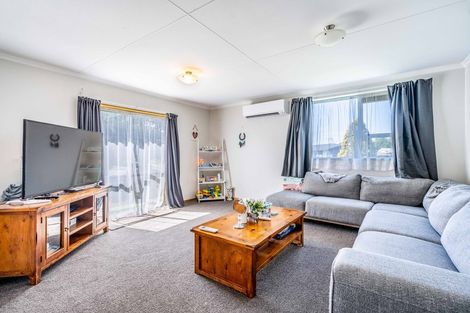 Photo of property in 32 Dundee Place, Strathern, Invercargill, 9812