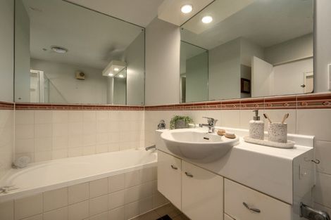 Photo of property in Admiralty Courts, 1/42 Marriner Street, Sumner, Christchurch, 8081