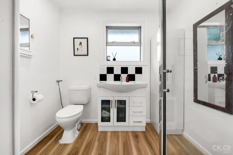 Photo of property in 4/12 Poplar Grove, Ebdentown, Upper Hutt, 5018