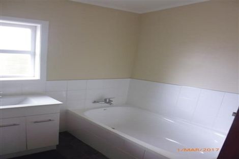 Photo of property in 20 Gibson Road, Tuakau, 2121