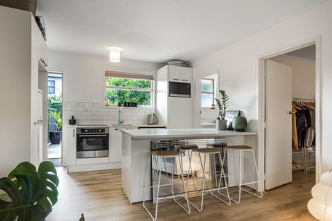 Photo of property in 2/69a Landscape Road, Mount Eden, Auckland, 1024