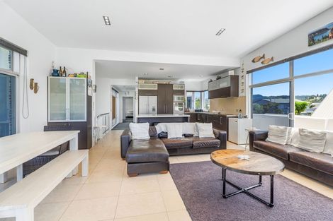 Photo of property in 401 Harbour View Road, Whangamata, 3620