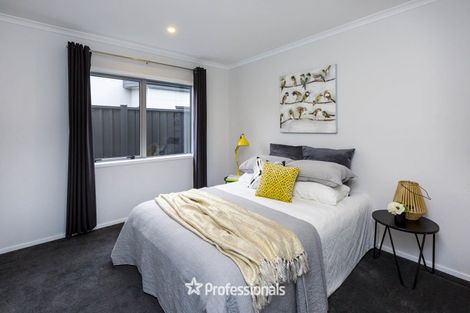 Photo of property in 11 Te Kaeaea Crescent, Wallaceville, Upper Hutt, 5018