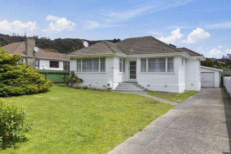 Photo of property in 68a Horoeka Street, Stokes Valley, Lower Hutt, 5019