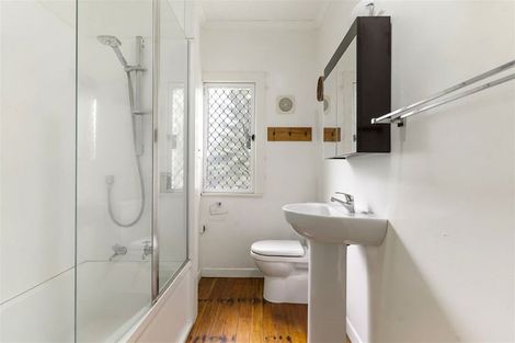 Photo of property in 1/13 Gibraltar Street, Howick, Auckland, 2014