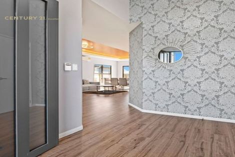 Photo of property in 55 Clarks Beach Road, Clarks Beach, 2122