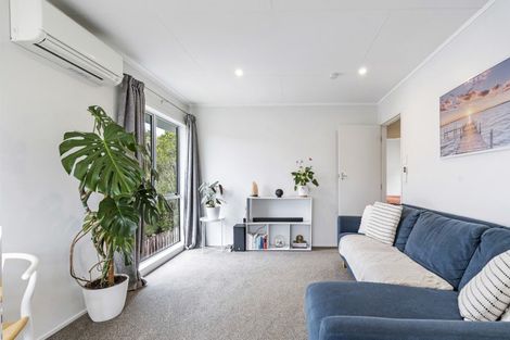 Photo of property in 25a Hartland Place, Welbourn, New Plymouth, 4312