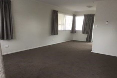 Photo of property in 176 West Tamaki Road, Glen Innes, Auckland, 1072