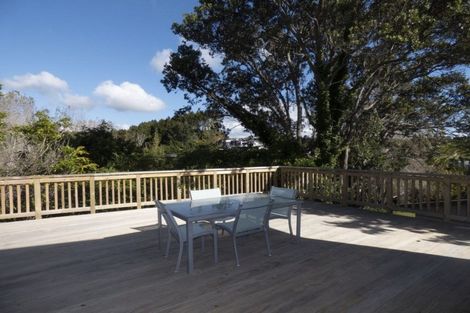 Photo of property in 97 Poplar Grove, Whalers Gate, New Plymouth, 4310