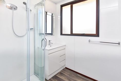 Photo of property in 1/24 Nearco Street, Randwick Park, Auckland, 2105