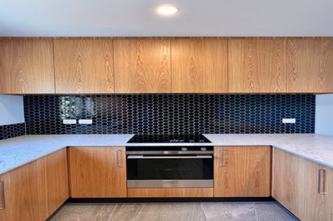 Photo of property in 14 Bee Lane, Whitby, Porirua, 5024