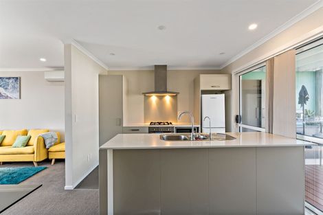 Photo of property in 36 Fernly Rise, Flat Bush, Auckland, 2019