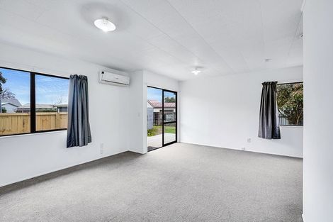 Photo of property in 62 Garland Drive, St Andrews, Hamilton, 3200