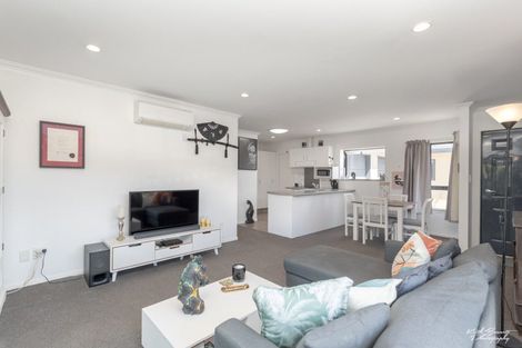 Photo of property in 58a Molesworth Street, Taita, Lower Hutt, 5011