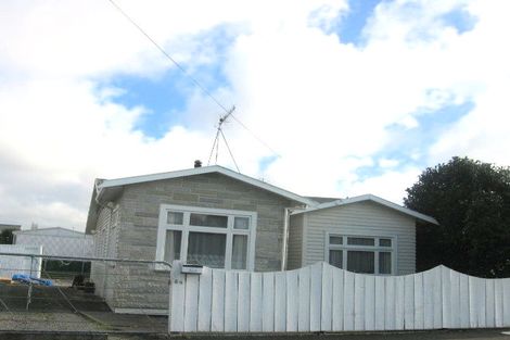 Photo of property in 64 Lyndhurst Street, Takaro, Palmerston North, 4412