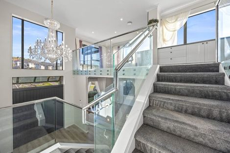 Photo of property in 16 Lime Hill Rise, Flat Bush, Auckland, 2019