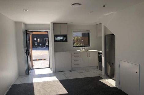 Photo of property in 3/320 Oxford Terrace, Avalon, Lower Hutt, 5011