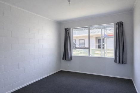 Photo of property in 46 Awamutu Grove, Waiwhetu, Lower Hutt, 5010