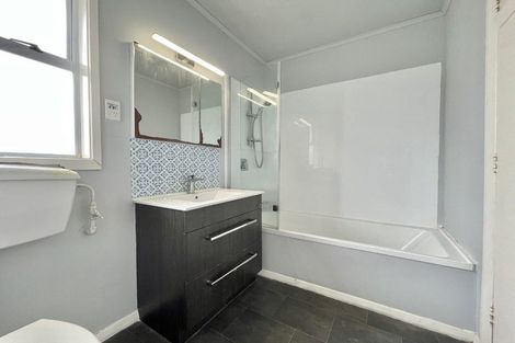 Photo of property in 80 Thackeray Street, Trentham, Upper Hutt, 5018