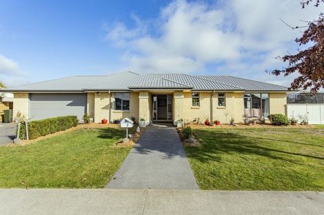 Photo of property in 3 Papawai Drive, Rangiora, 7400