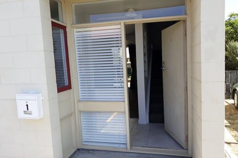 Photo of property in 1/520 Church Street, Palmerston North, 4410