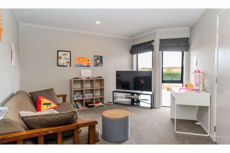 Photo of property in 15 Cochrane Drive, Kerikeri, 0230