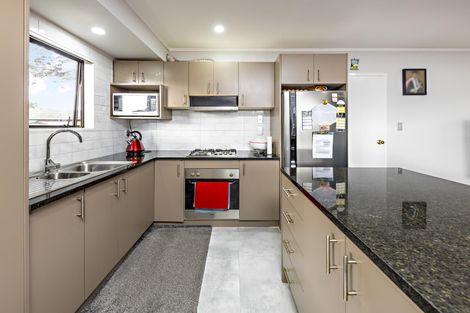 Photo of property in 2/122 Gray Avenue, Papatoetoe, Auckland, 2024