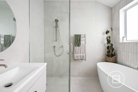 Photo of property in 1a Maranui Avenue, Point Chevalier, Auckland, 1022