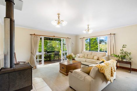 Photo of property in 27 Hikanui Drive, Havelock North, 4130