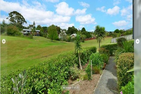 Photo of property in 117 Roberta Crescent, Orewa, 0931