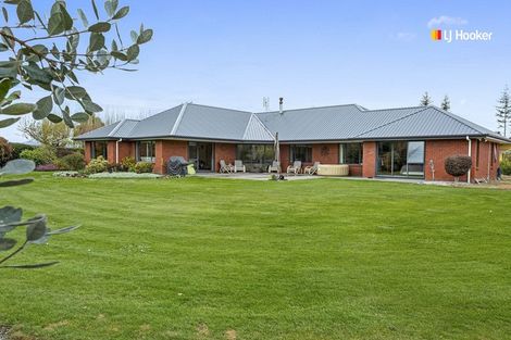 Photo of property in 55 Bell Street, Outram, 9019