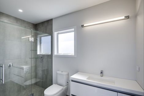 Photo of property in 48 Kenny Road, Te Awa, Napier, 4110