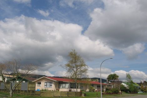 Photo of property in 31 Owhatiura Drive, Lynmore, Rotorua, 3010