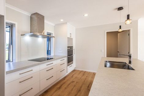 Photo of property in 28 Kowhai Crescent, Ohakune, 4625