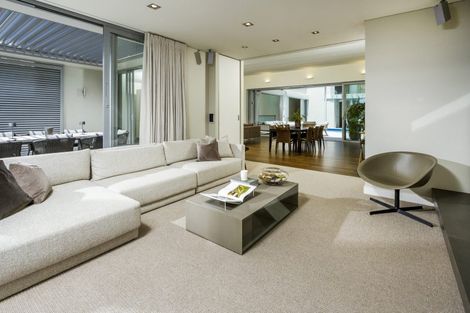 Photo of property in 15 Lake View Road, Takapuna, Auckland, 0622