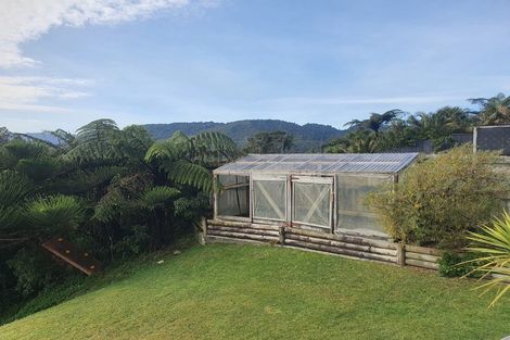 Photo of property in 3 Arnott Heights East, Greymouth, 7805