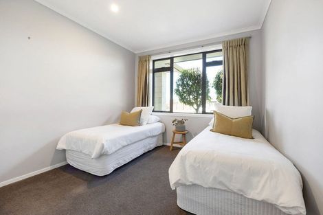 Photo of property in 14 Robieson Street, Roseneath, Wellington, 6011