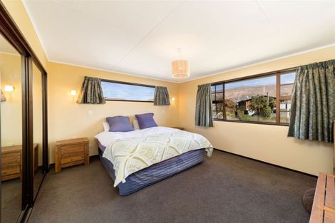 Photo of property in 11 Matai Road, Wanaka, 9305
