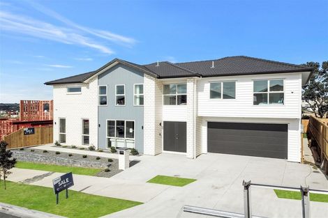 Photo of property in 13 Drumconnell Drive, Flat Bush, Auckland, 2019