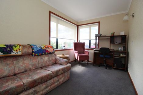 Photo of property in 5 Durham Street, Waimate, 7924