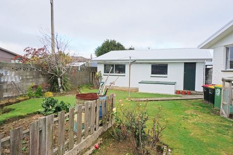 Photo of property in 3 Argyle Street, Kew, Invercargill, 9812