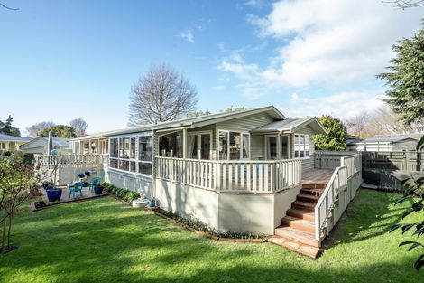 Photo of property in 486 College Street, Hokowhitu, Palmerston North, 4410