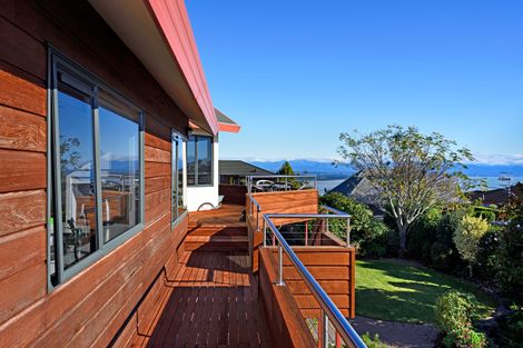 Photo of property in 327 Princes Drive, Britannia Heights, Nelson, 7010